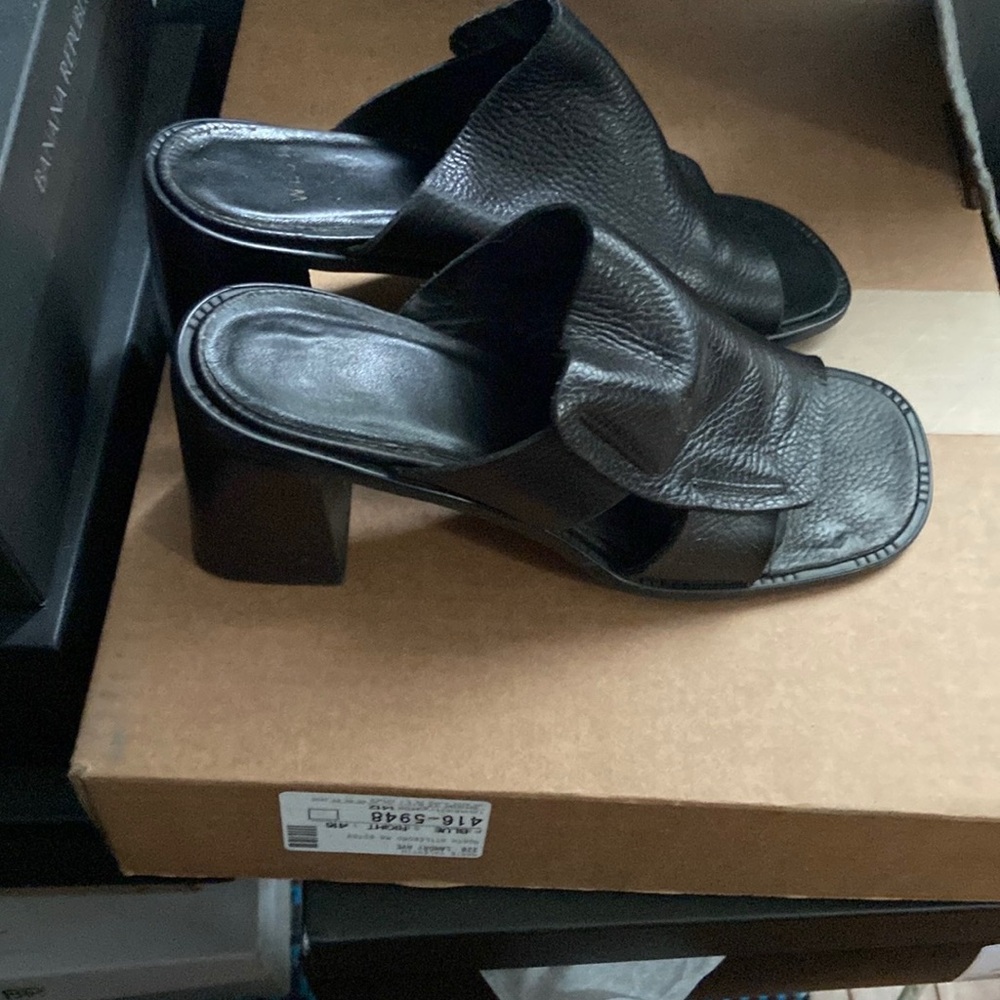 Nine West Elegant Black Leather Women's Mules